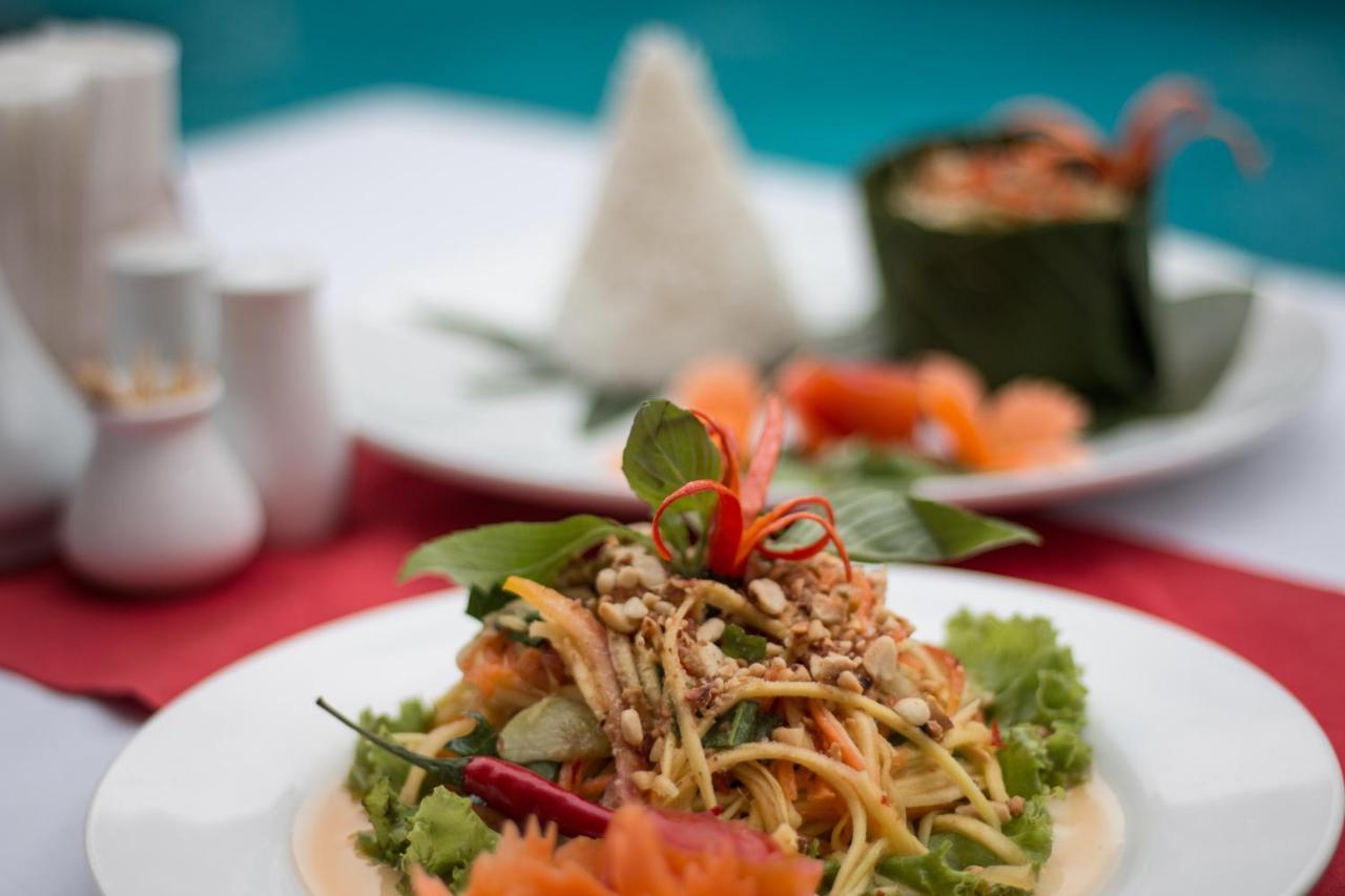 Khemara Sovannphum Hotel Siem Reap Bagian luar foto