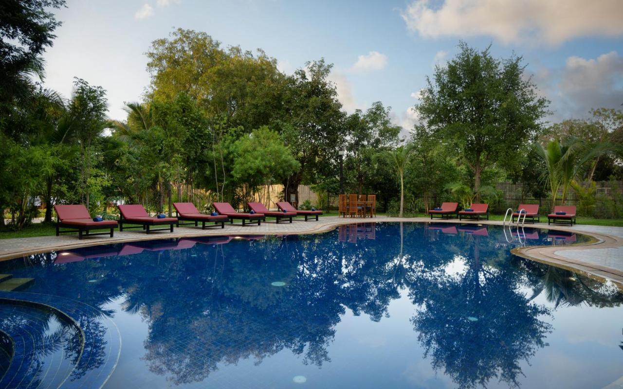 Khemara Sovannphum Hotel Siem Reap Bagian luar foto