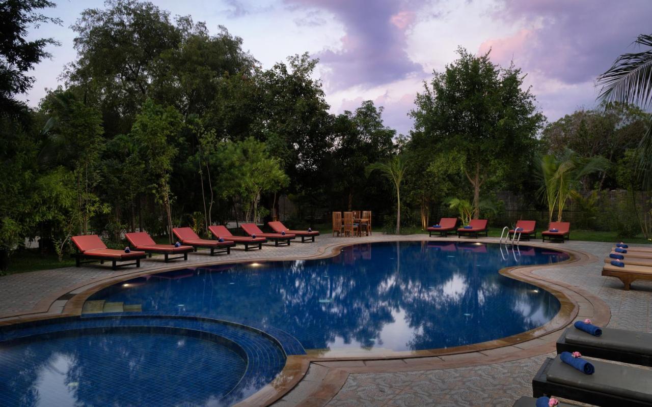 Khemara Sovannphum Hotel Siem Reap Bagian luar foto