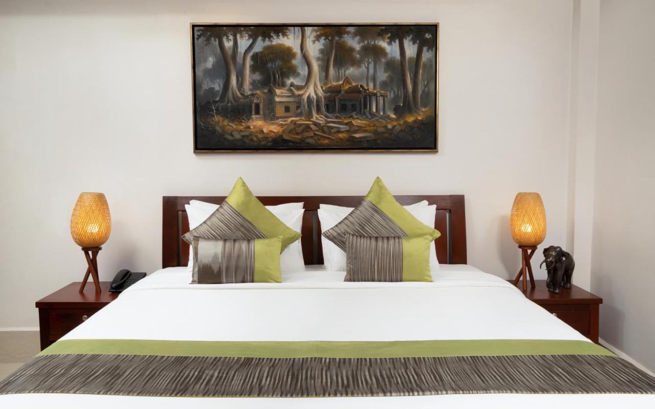 Khemara Sovannphum Hotel Siem Reap Bagian luar foto