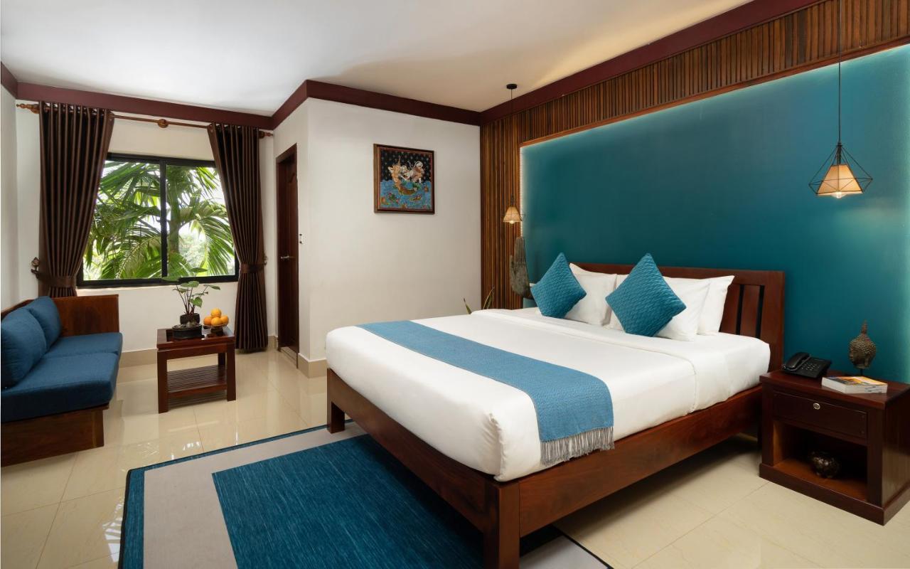 Khemara Sovannphum Hotel Siem Reap Bagian luar foto